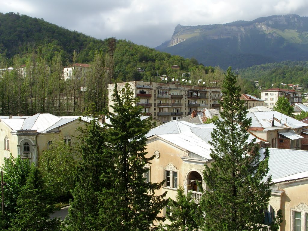Tkibuli - Kostava Street