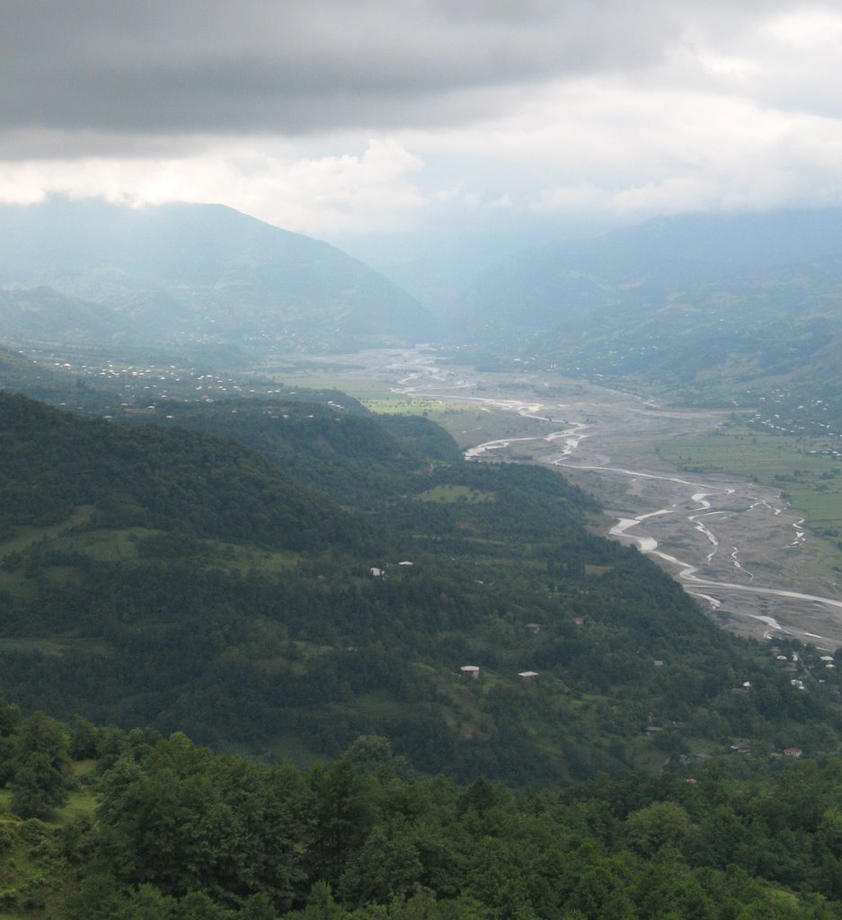 riv. Tskhenistskali ravine near Tsageri