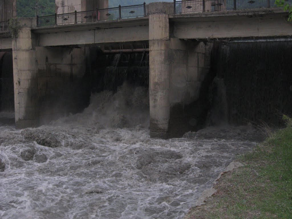 ცხენიწყალი (river tskhenistskali)