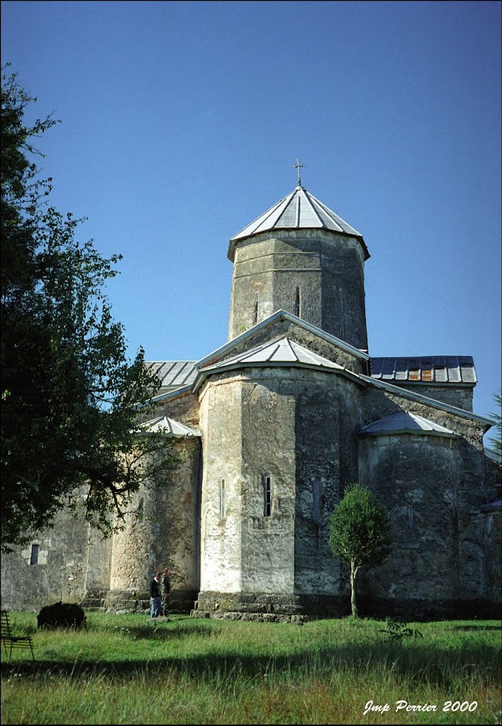 Vieille église près de Tsalenjikha
