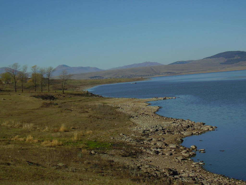 წალკის წყალსაცავი/Tsalka reservoir. Kvemo Kartli region, Georgia