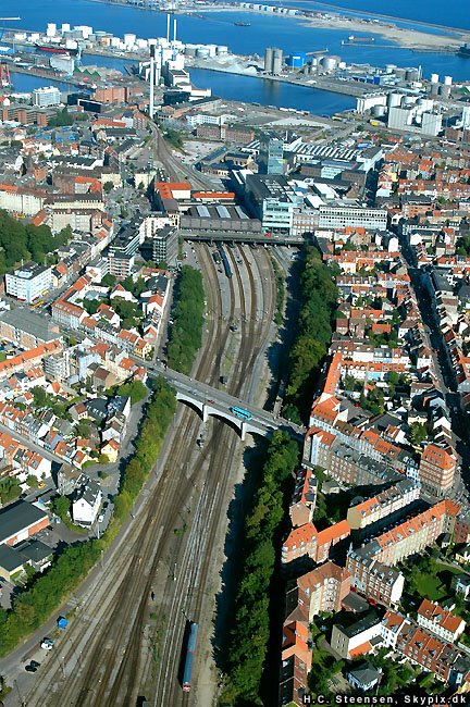 Railroad tracks in Aarhus, Aerial
