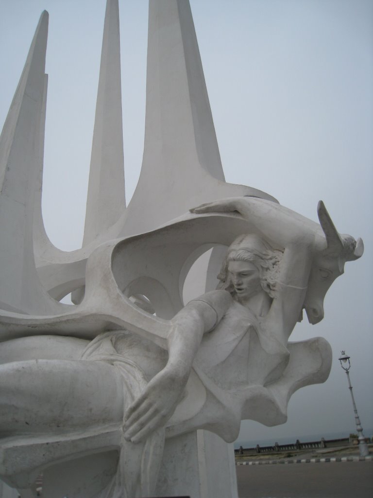 El Selsela Statue