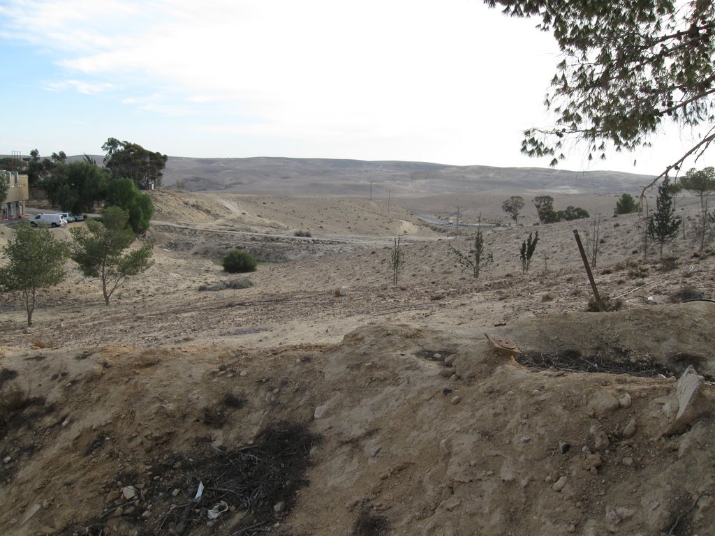 Arad (near hapalmach st.)