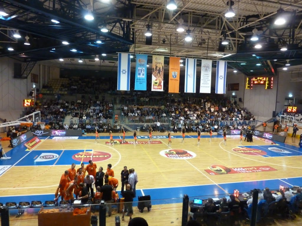 Maccabi Rishon playing at Ashkelon, 21/11/2011, 2012 season