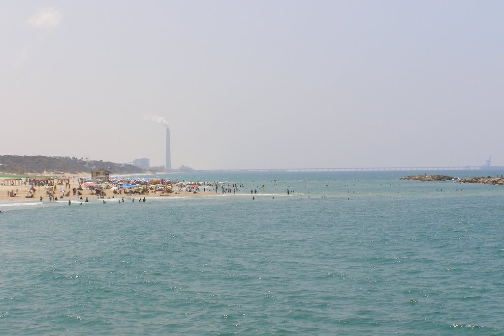 View to beach in Ashqelon