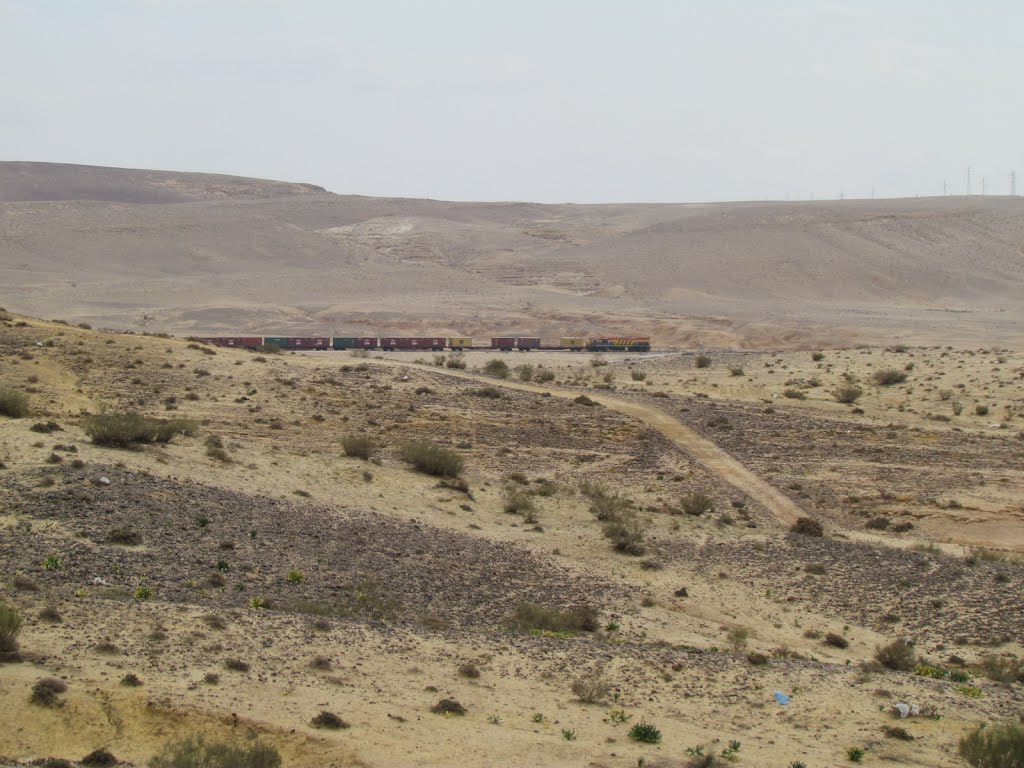 2953  Dimona, a freight train coming down the desert landscape Nahal Zin phosphate plant