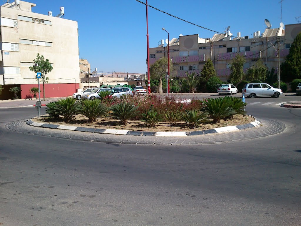 Kovshei Eilat square (2), Dimona