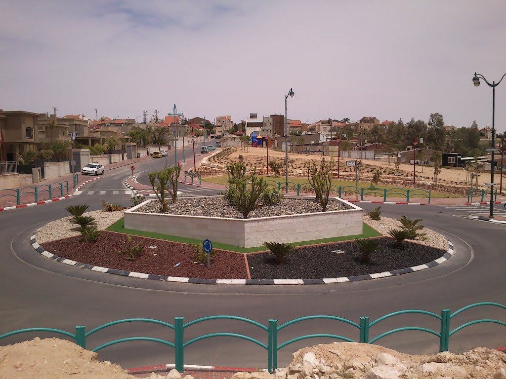 Barlev - Netzarim square, Dimona