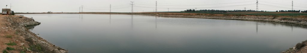 Kibbuts Gat - Reservoir Panorama