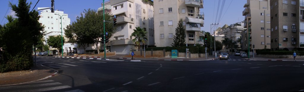Crossroads of Golomb.St and Sapir.St