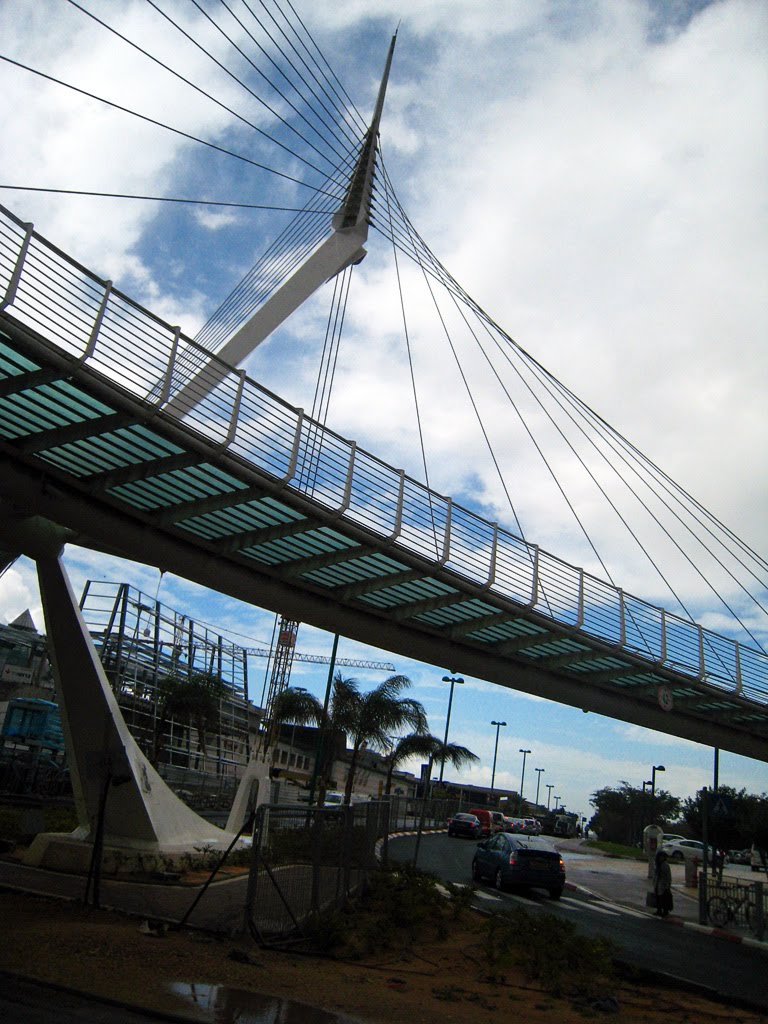 Petah Tikvas new bridge