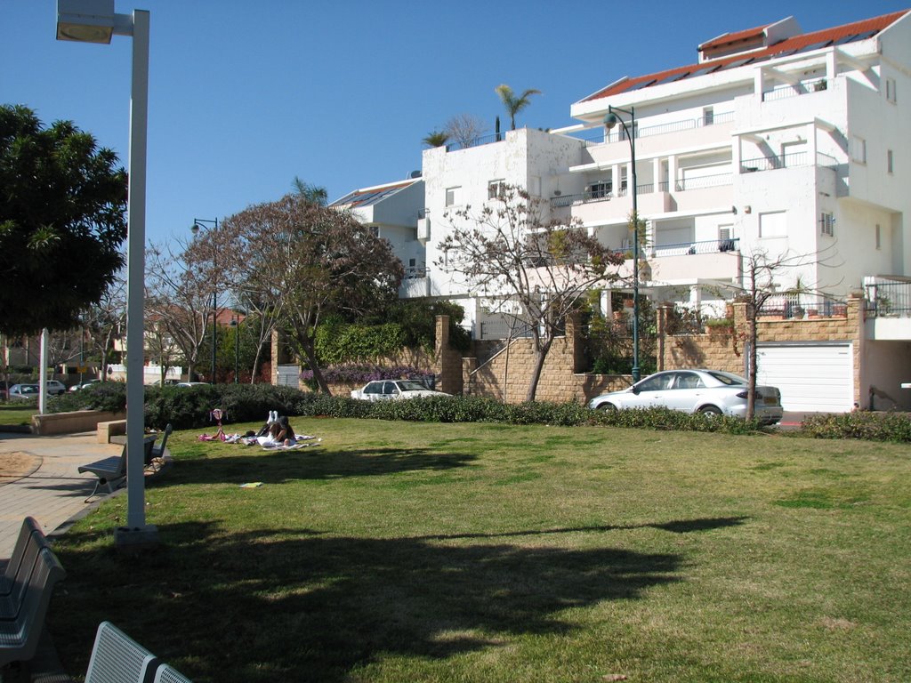 RAANANA OUR HOUSE
