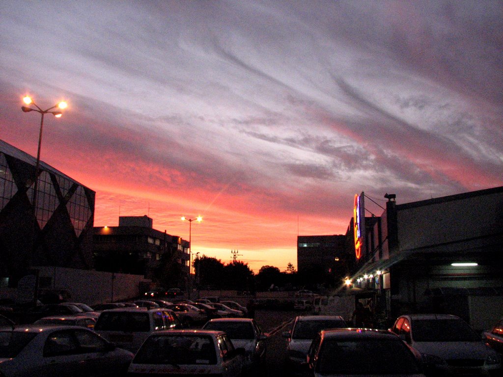 SUNSET RAANANA