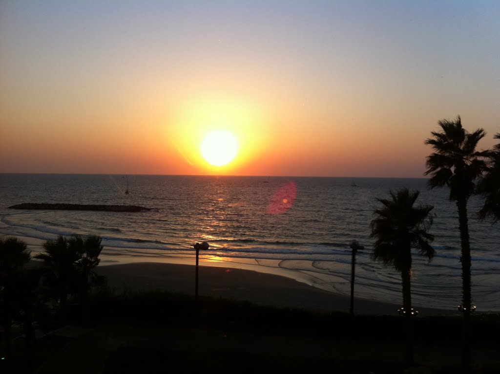 Tramonto a Tel Aviv