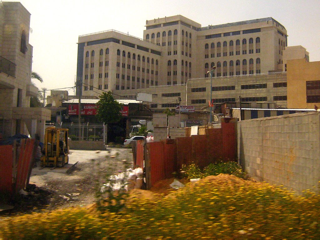 Kiryat Ramla Mall from the train