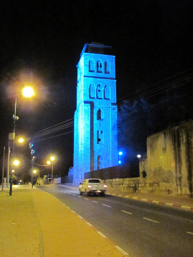 The Old Tower in the evening Старая башня вечером