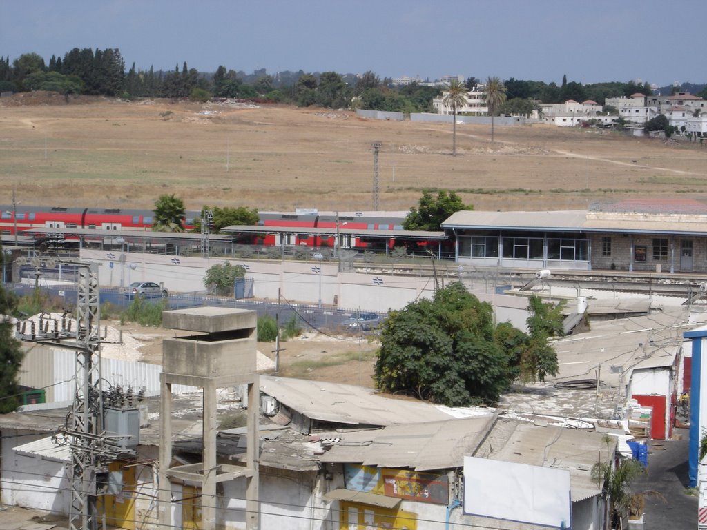 Lod Train Station