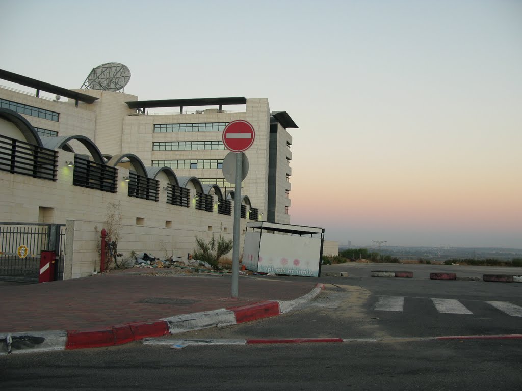 Hamelacha street