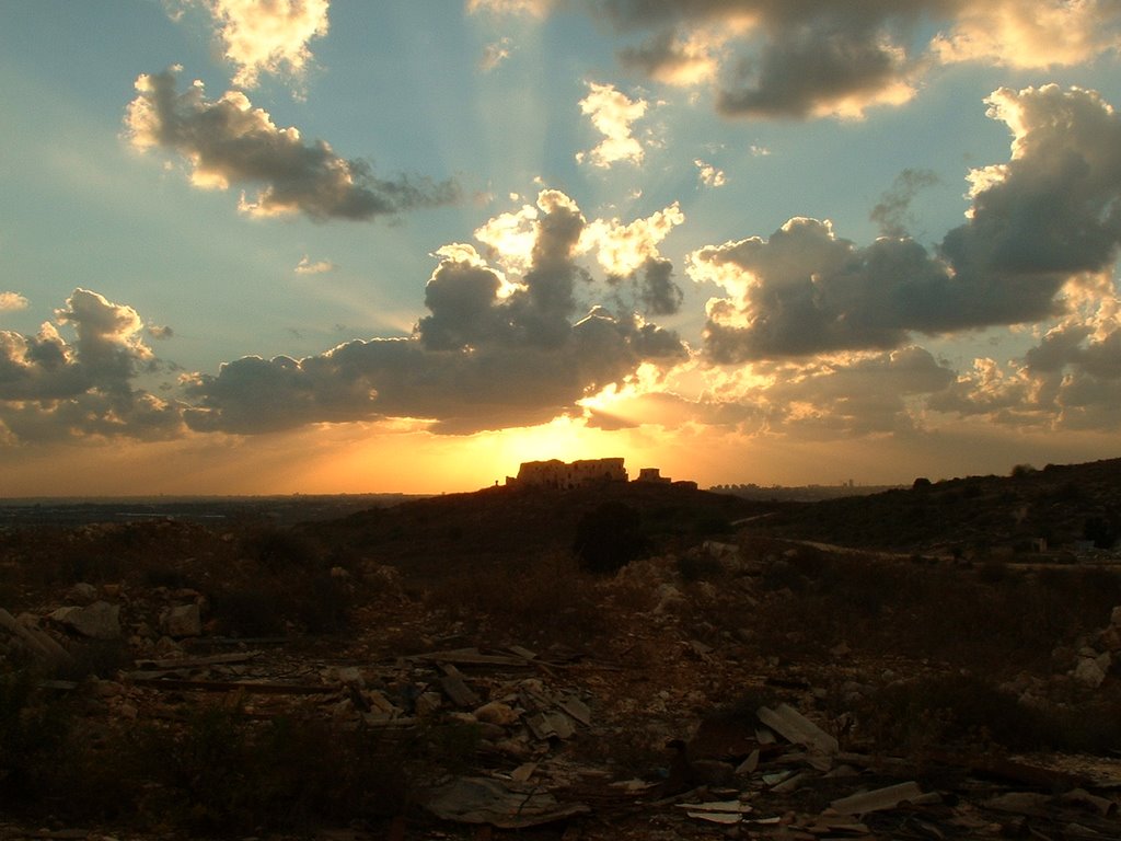 Tzadek Tower (מגדל צדק)