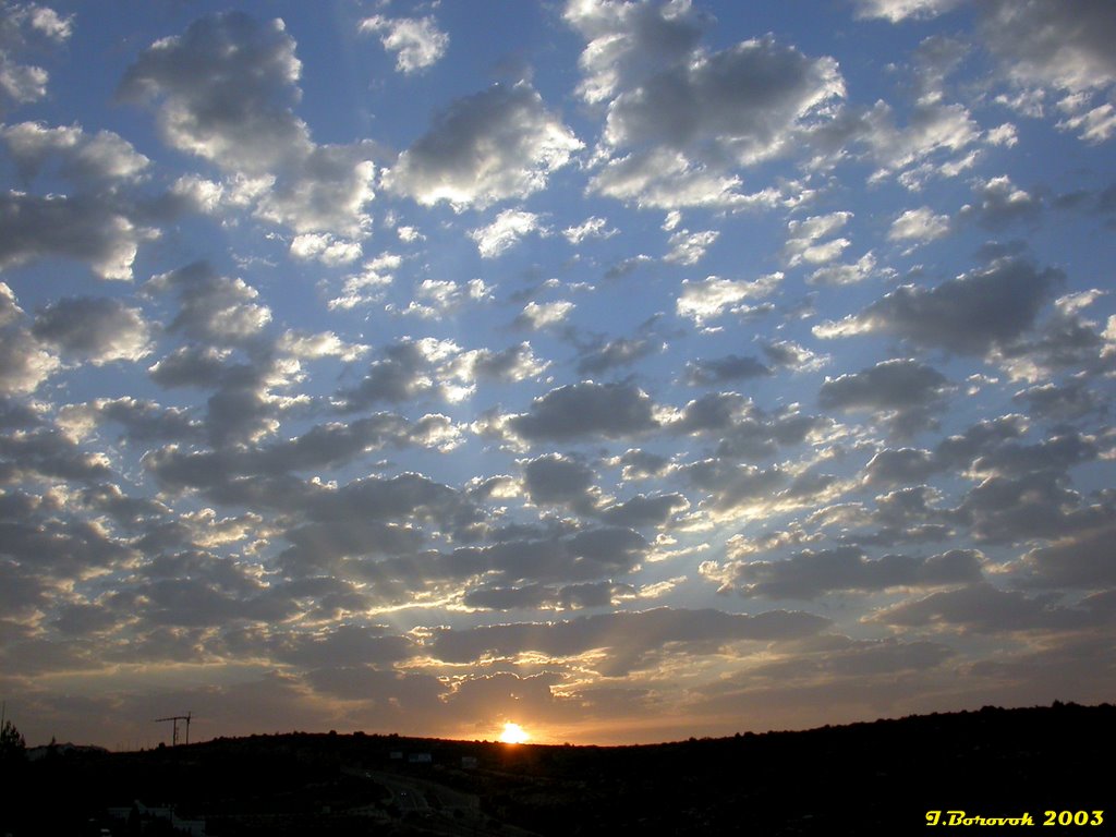 Sunrise in Ariel (23-OCT-03)