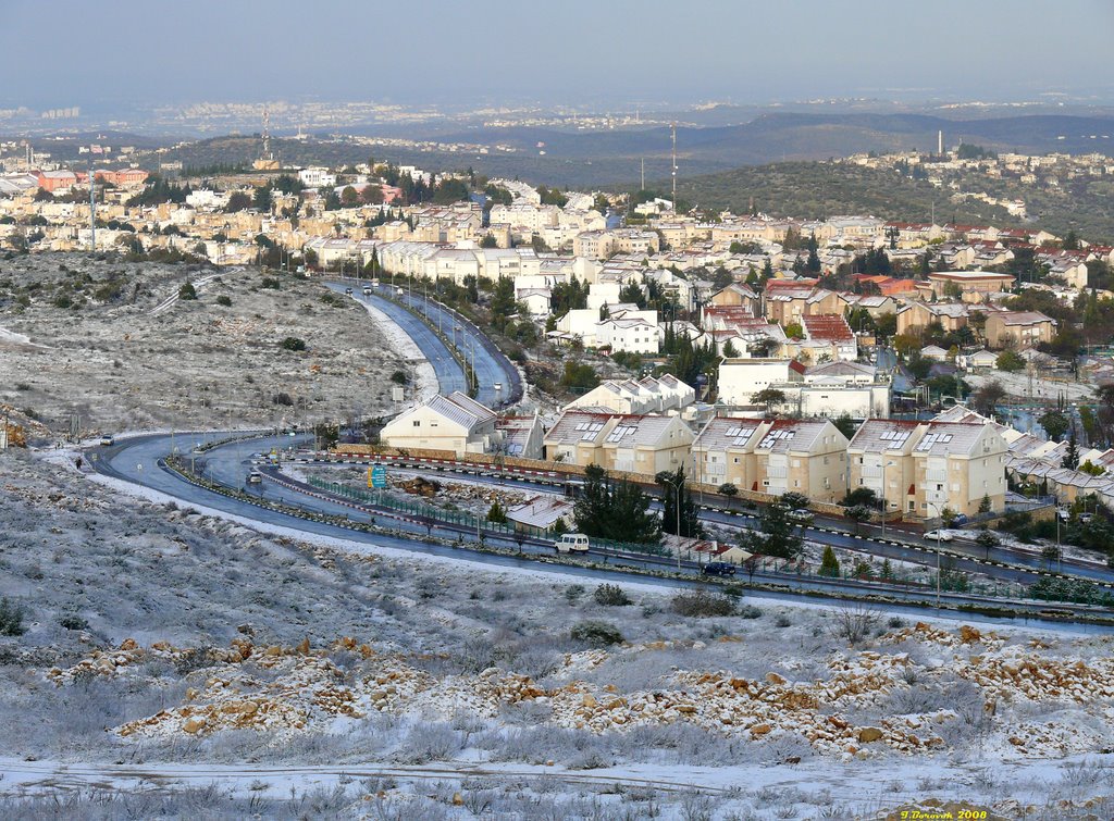 Snow in Ariel (31-JAN-08) #1B