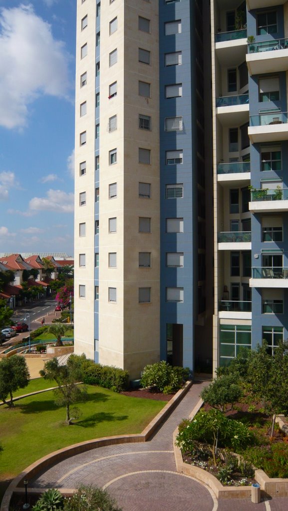 Building in Hod Hasharon, Israel