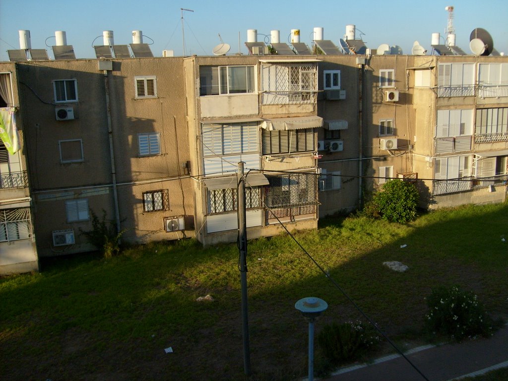 Acco
