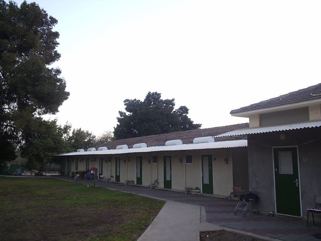 Merhavia Kibbuts מרחביה קיבוצ 2011