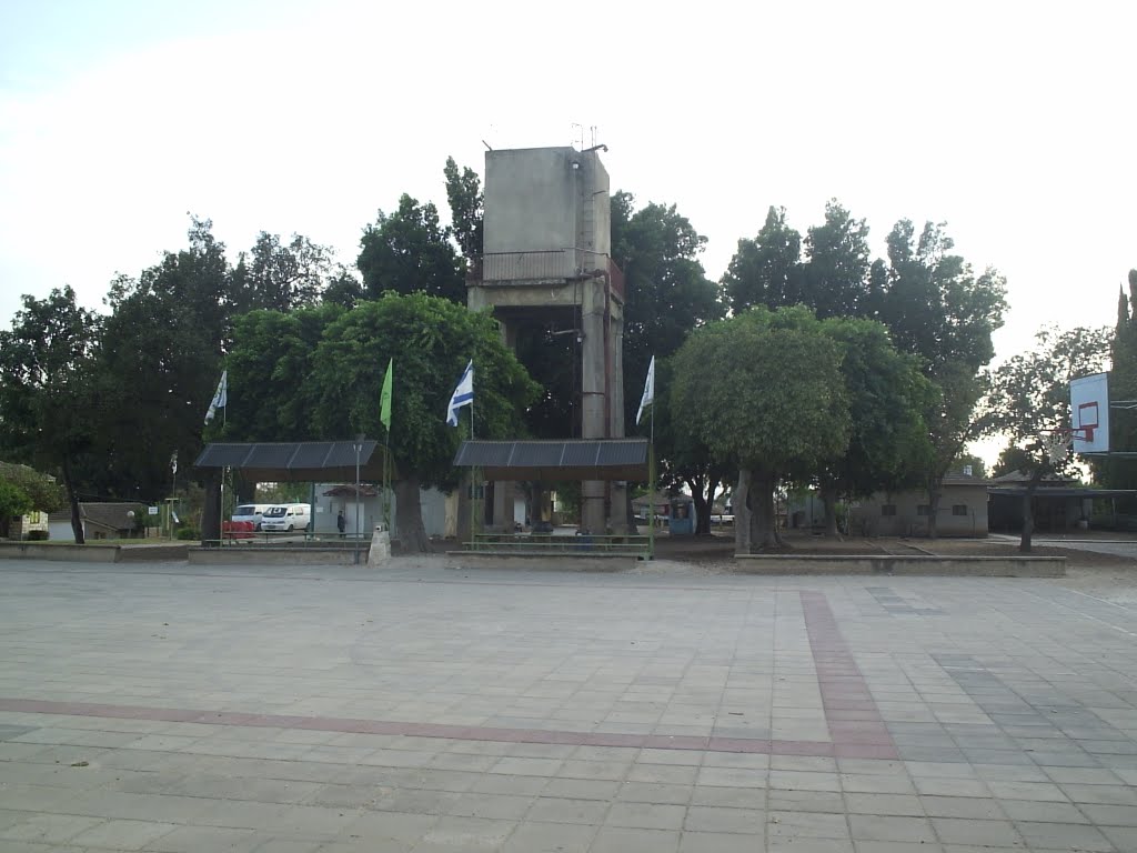 Merhavia Kibbuts מרחביה קיבוצ 2011