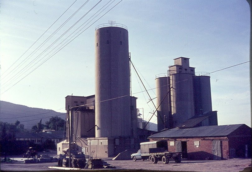 Kibutz center febr.1973