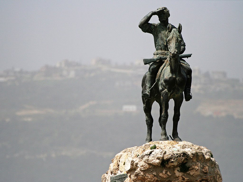 The Alexander Zaid Memorial Statue