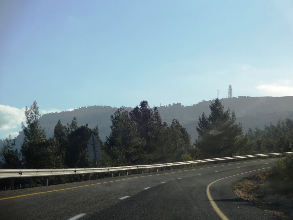 Climbing Naftali 1