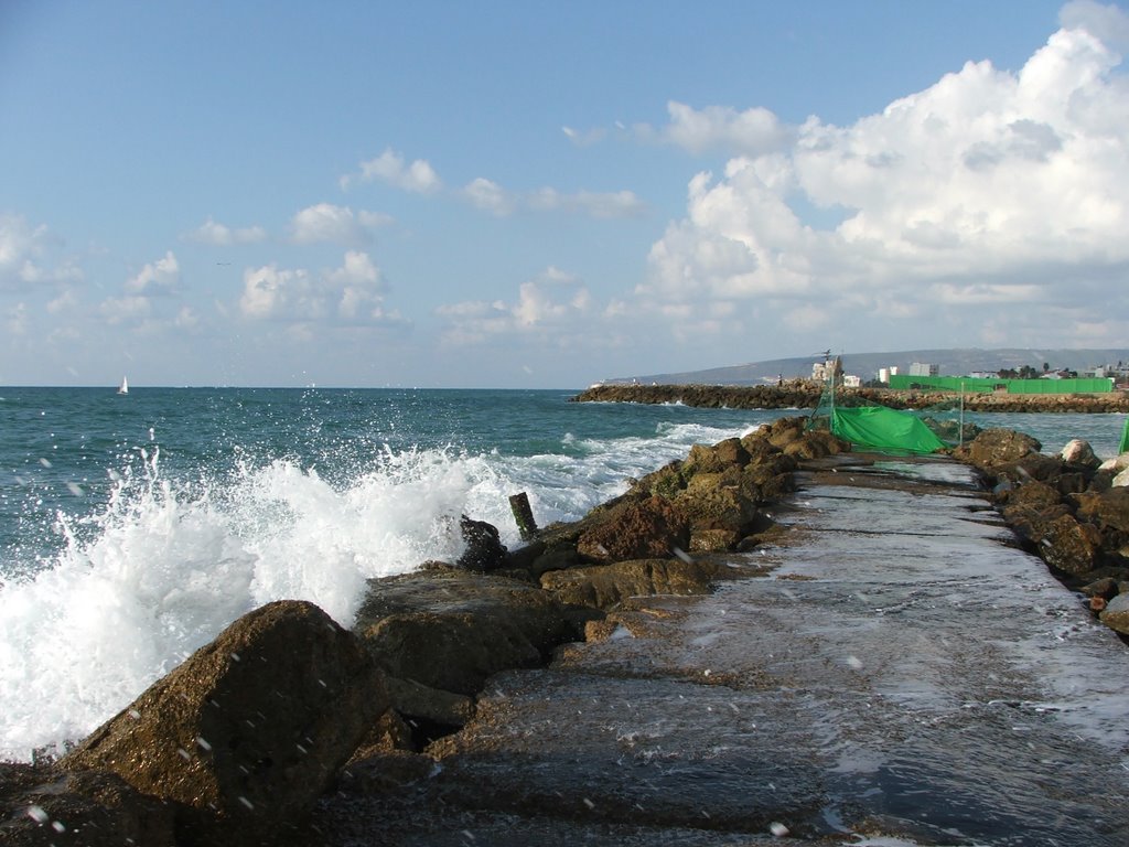 Naharia beach