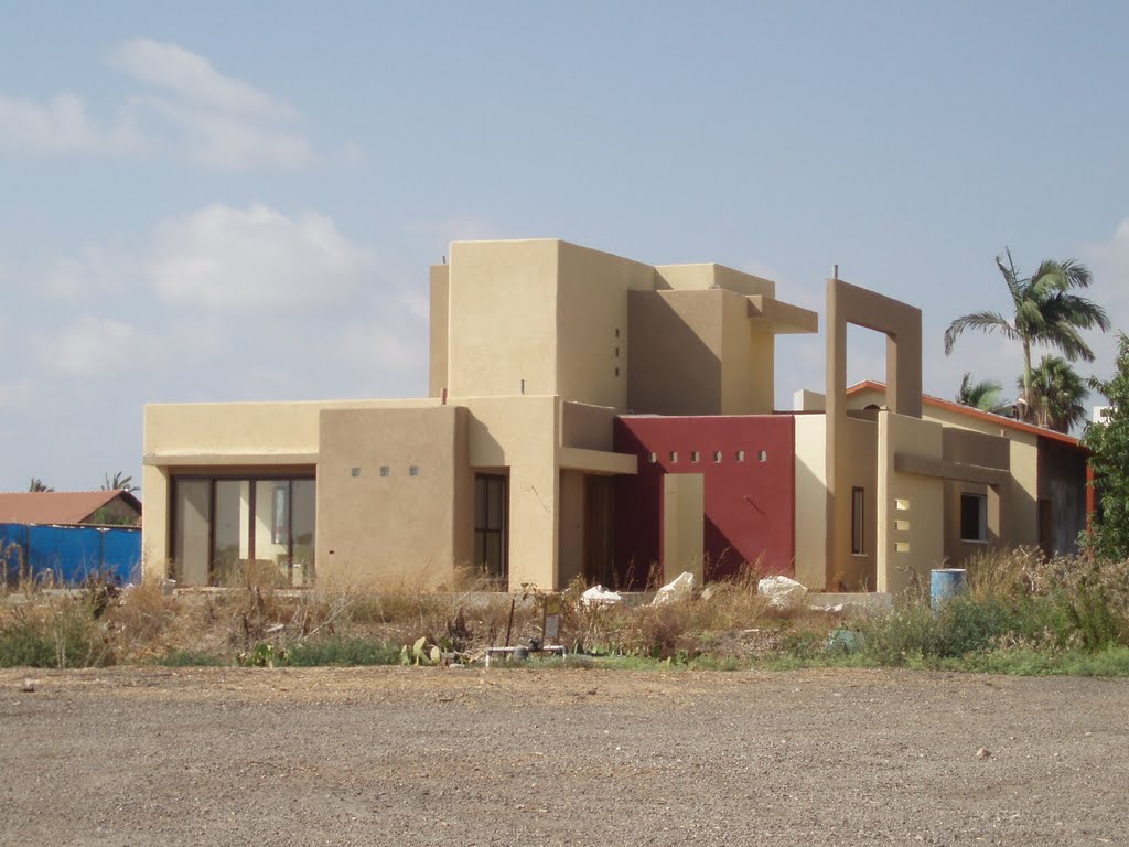 Mexican style house in Ben Ami