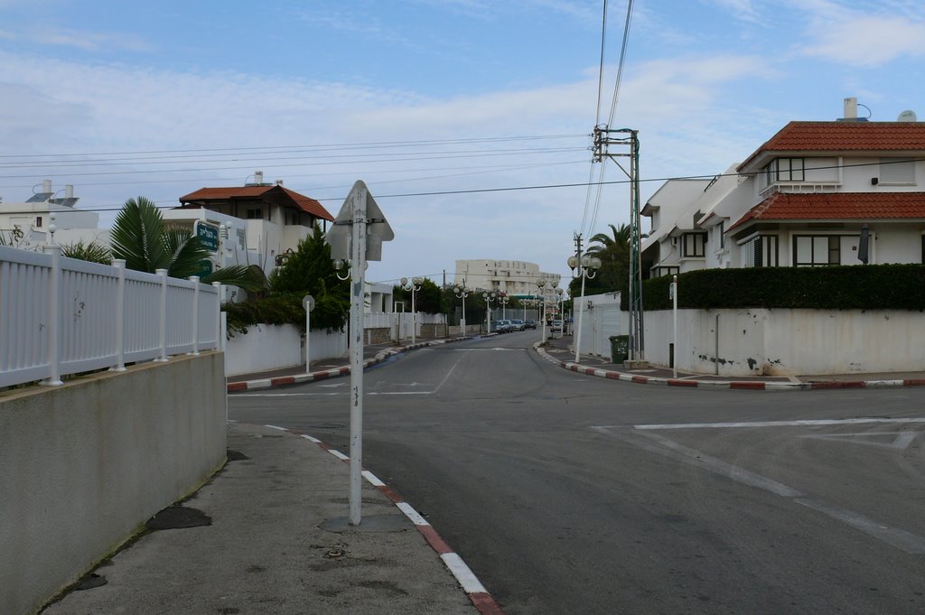 Ha-Aliya str.