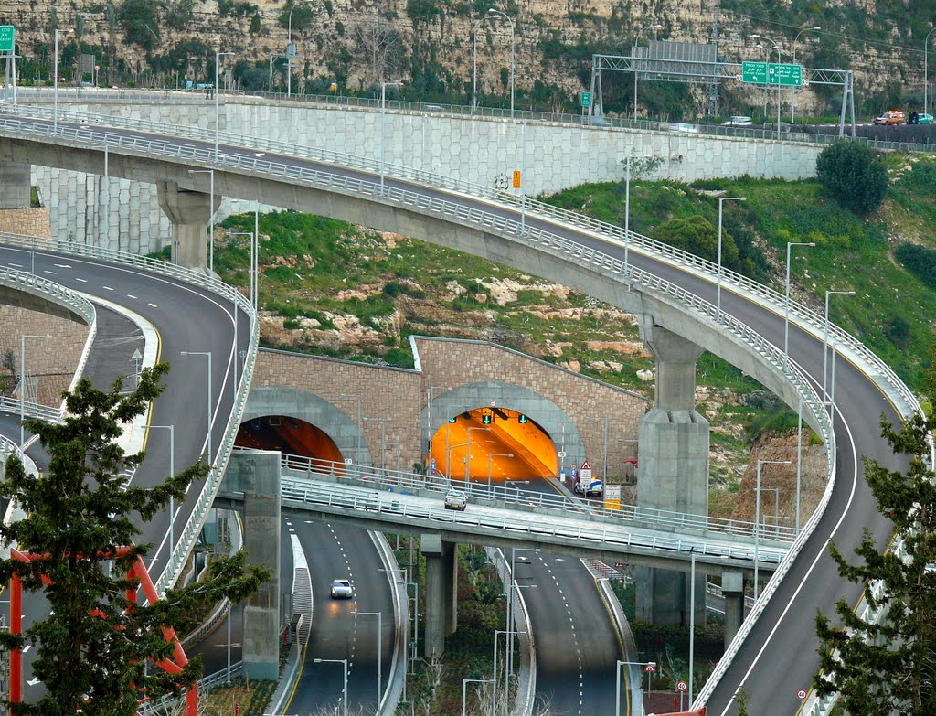 The Carmel Tunnels, a view from Abba Hillel Silver, Haifa (26-MAR-11)