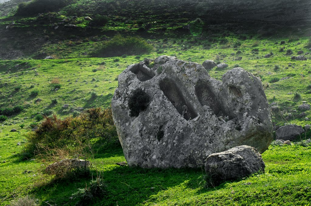 Древнее захоронение-2. (Necropolis-2)