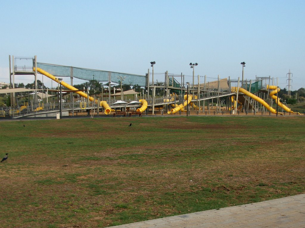 Herzeliya Park rides