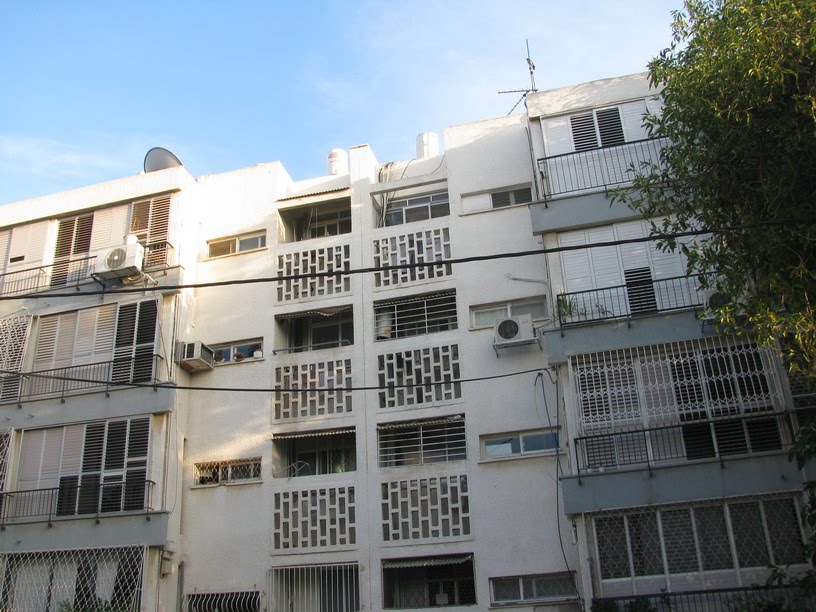 Герцлия, ул. Бен-Иегуда, 76 - Herzliya, st. Ben-Yehuda, 76