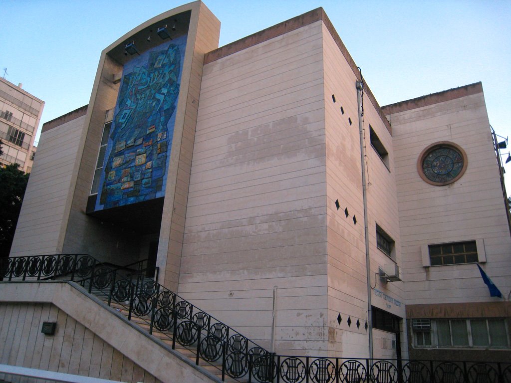 The Russian synagogue and council