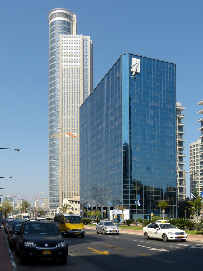 City Gate (250 m), Derech Zeev Jabotinsky, Ramat Gan