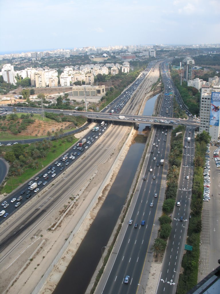 ayalon traffic Tel Aviv