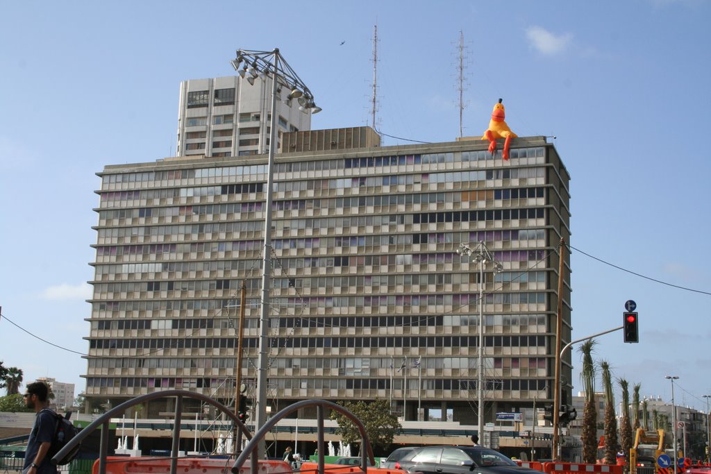 Tel Aviv , sitting duck, municipality