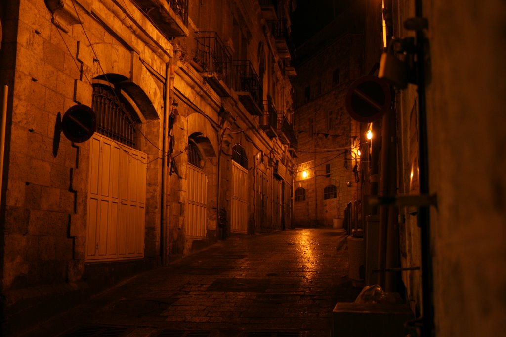 Jerusalem at night - 4 - Alley near Ben Sira street