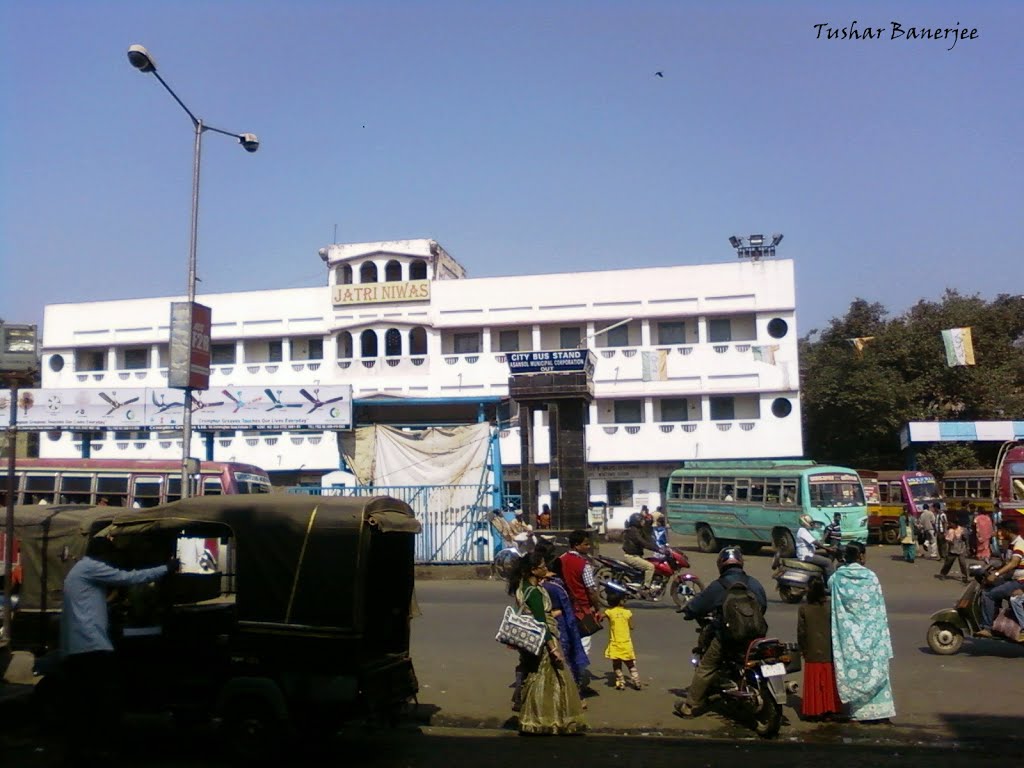 CITY BUS STAND JATRI NIWAS