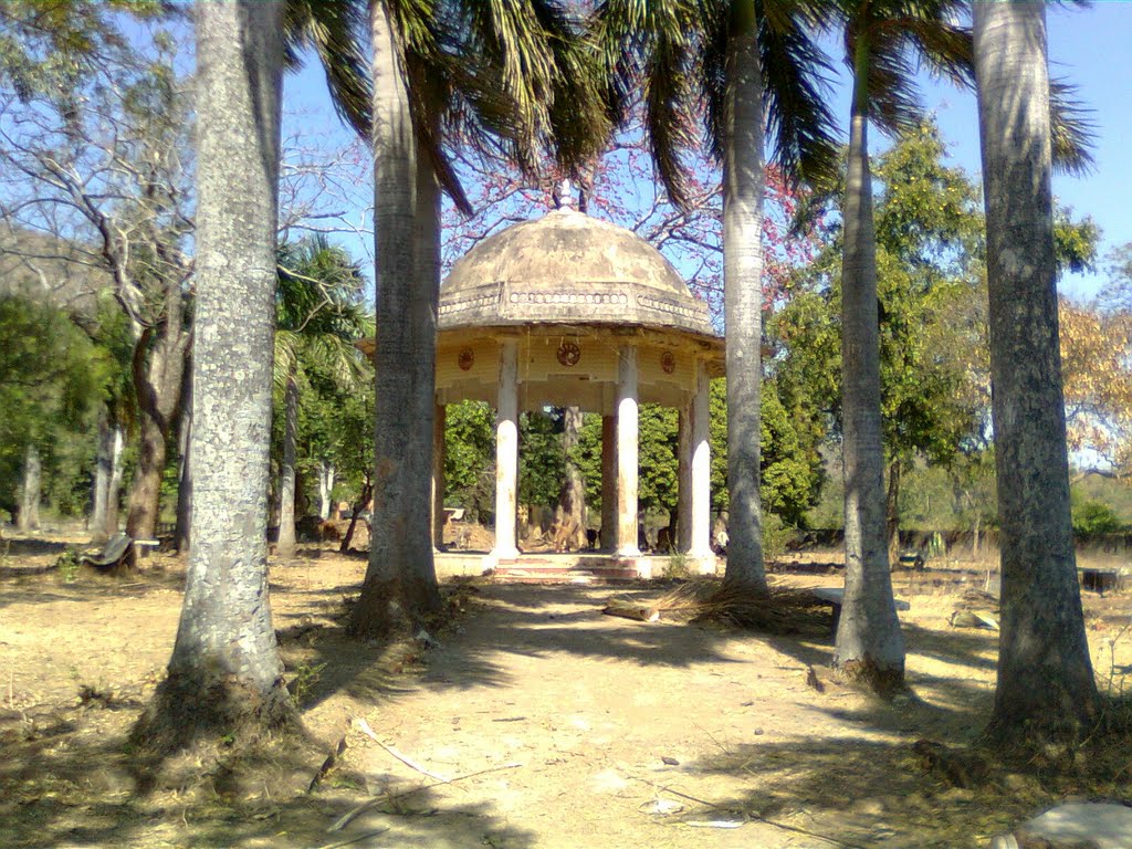 A beautiful place near topchanchi lake ©vsvinay