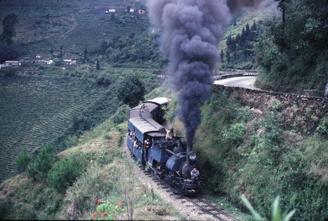 TOY TRAIN DARJEELING
