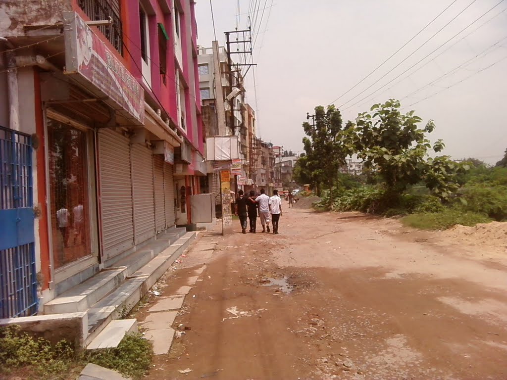 long long years ago it was realy a metal road!