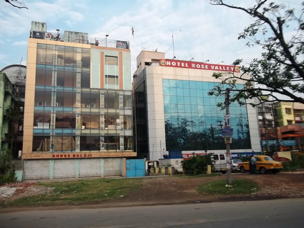 2148 শ্রী বালাজী ফুর্নিচরস -হোটেল রোস ভেলি  SHREE BALAJI FURNITURES - HOTEL ROSE VALLEY  064028